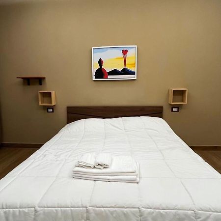 Vespucci Rooms Наполи Екстериор снимка