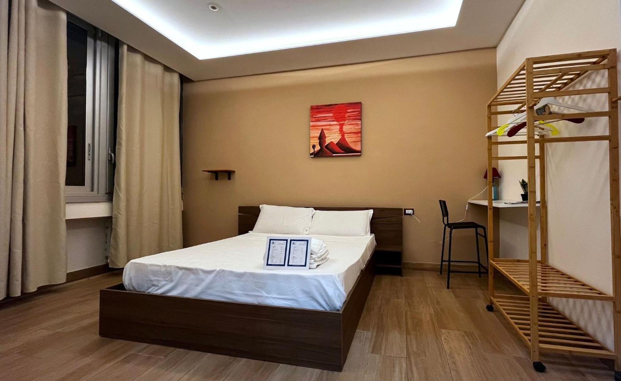 Vespucci Rooms Наполи Екстериор снимка