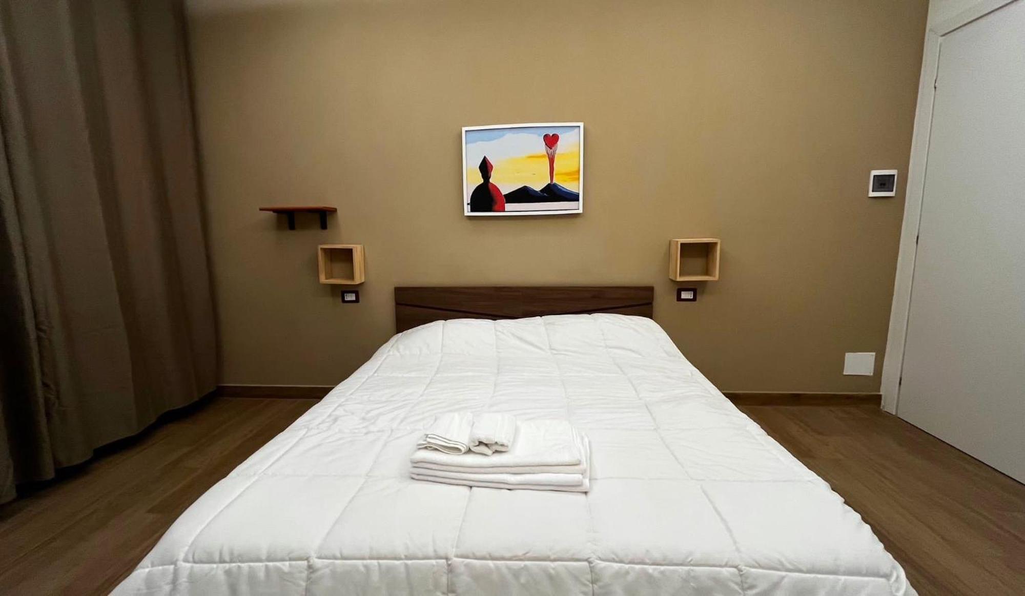 Vespucci Rooms Наполи Екстериор снимка
